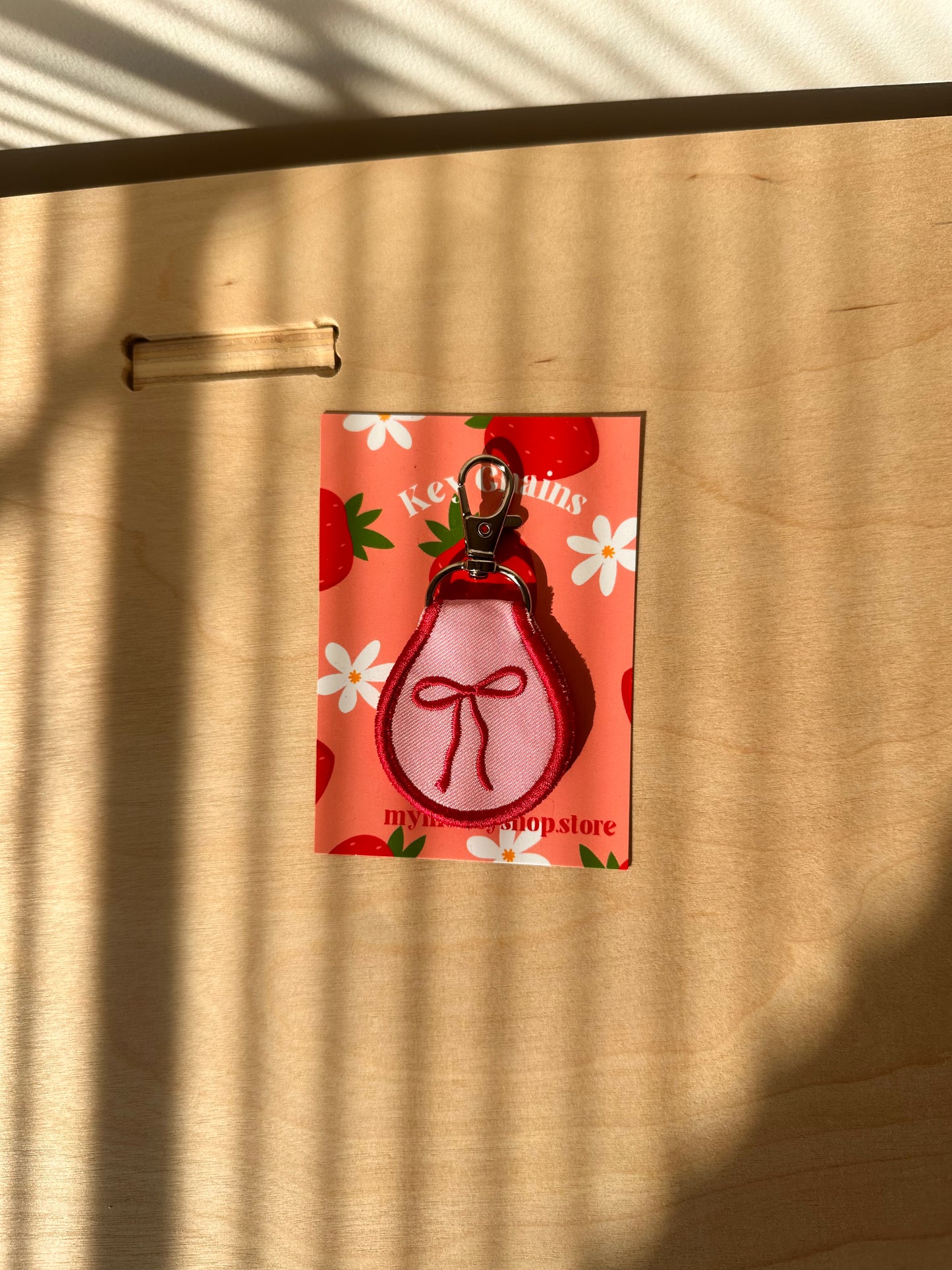 🎀 Pink Bow Key Chain